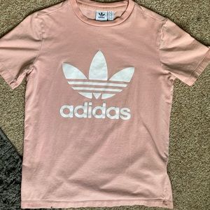 Adidas t shirt